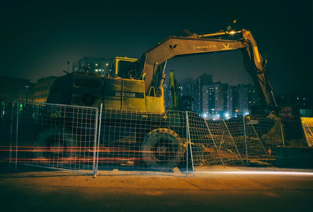 2025年建筑安全绳及反光背心技术标准更新要点解析